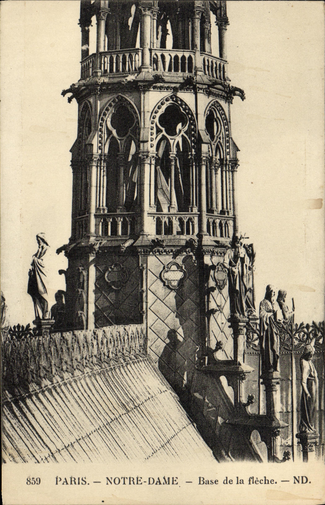 VINTAGE POSTCARD Paris Notre Dame Bases Arrow