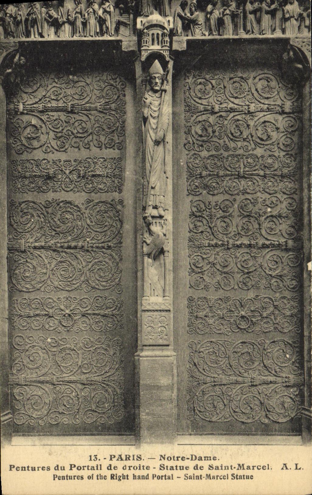 VINTAGE POSTCARD Paris Notre Dame Pentures of the gate of right hand side Rules of Marcel Saint