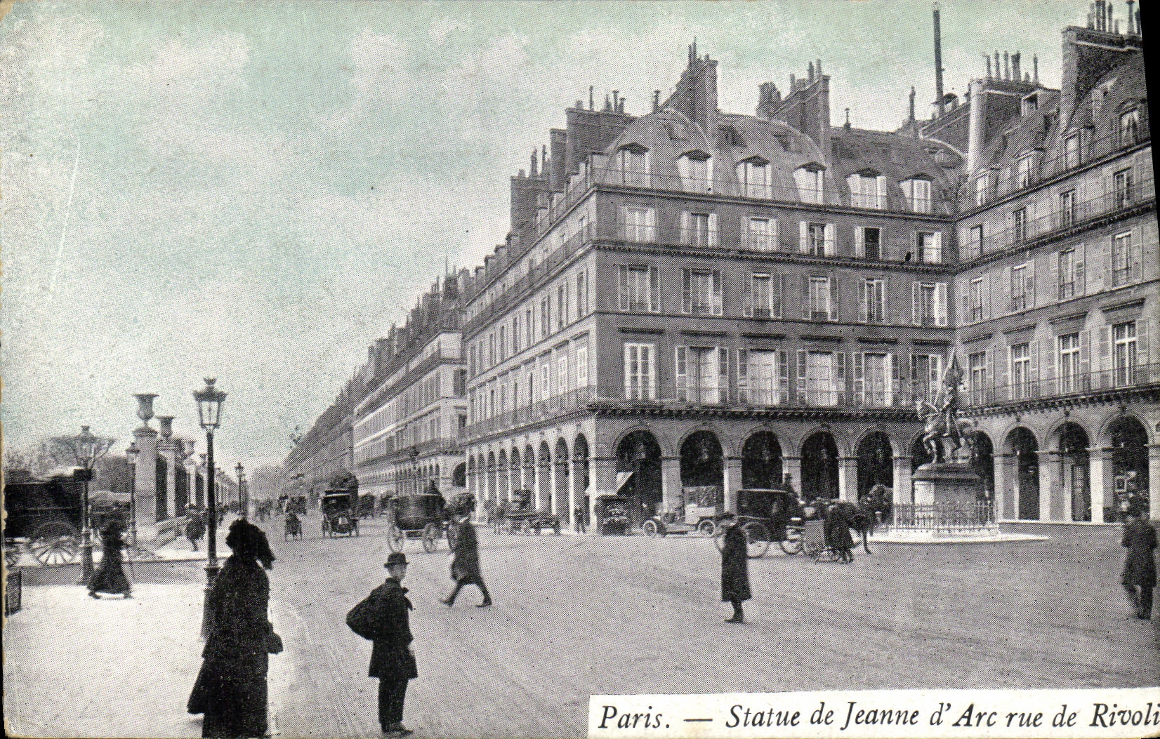 VINTAGE POSTCARD Paris Rules of Jeanne D Arc street of Rivoli