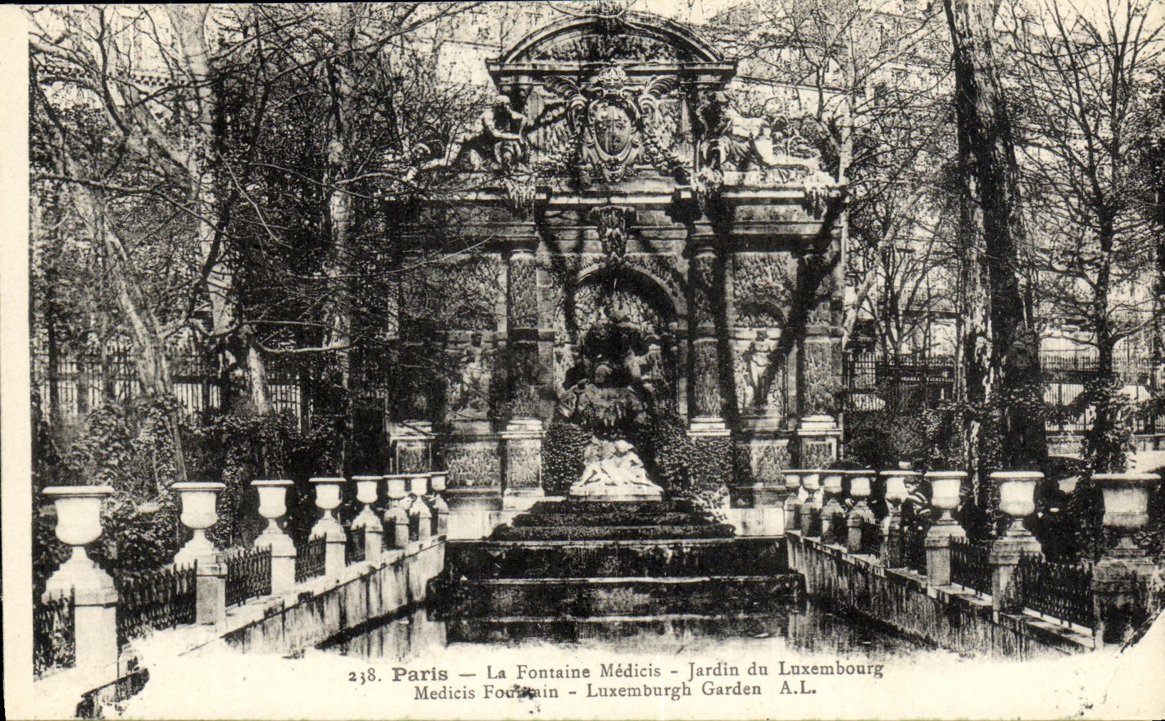 CPA Paris La Fontaine Medicis Jardin du Luxembourg