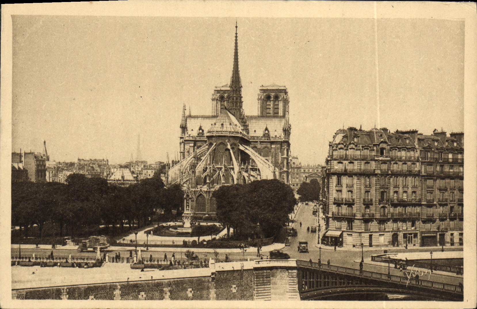 CPA Paris Notre Dame L abside