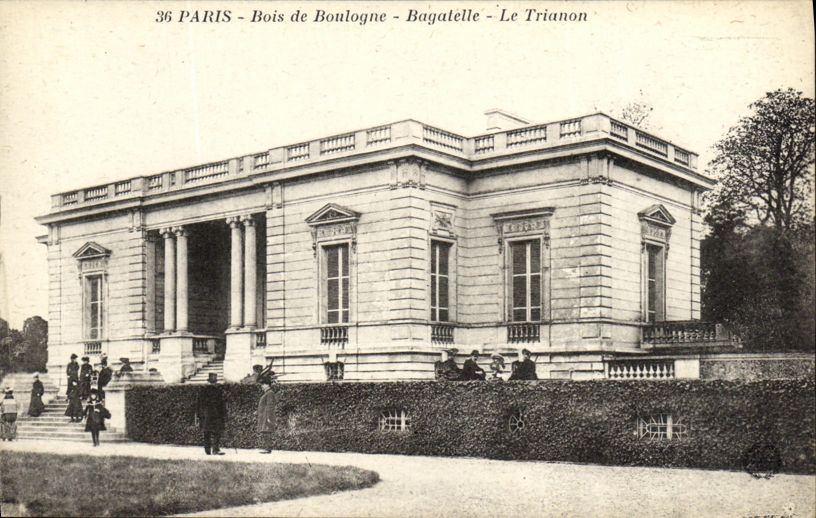 VINTAGE POSTCARD Paris Bois de Boulogne Trifle Trianon