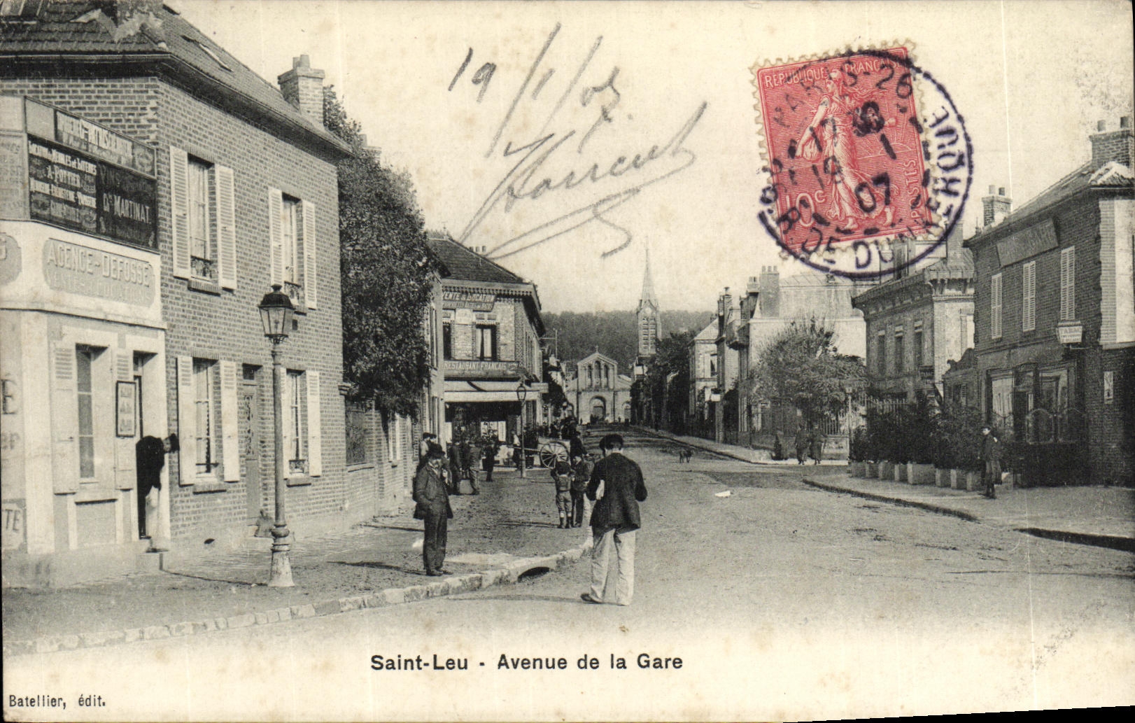 CPA Saint Leu Avenue de la Gare