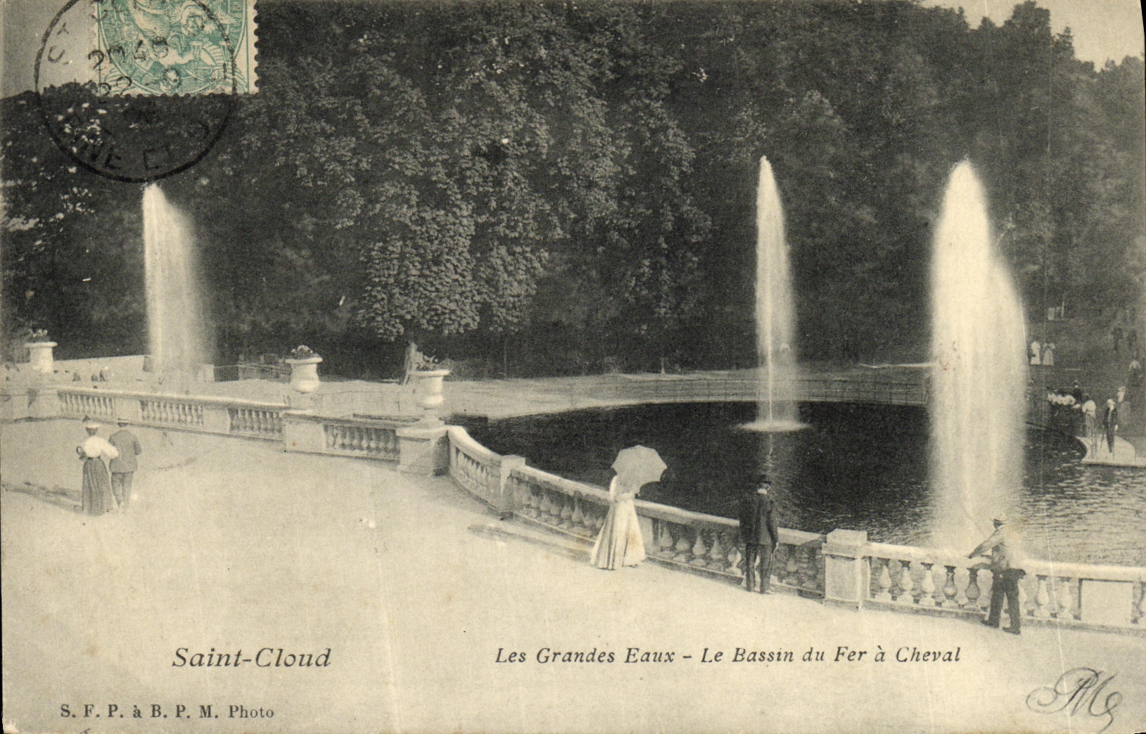 VINTAGE POSTCARD Saint Cloud Large Water the Basin of the Horseshoe