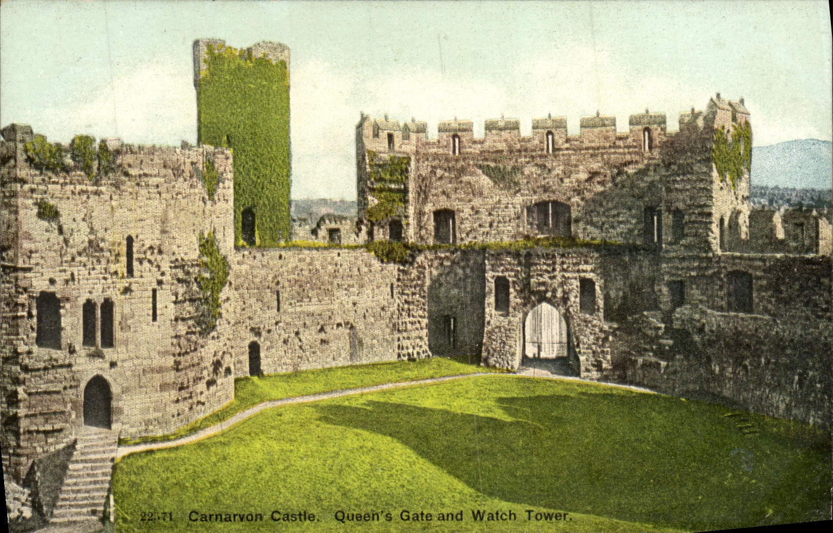 CPA Carnarvon castle Queen s gte and watch tower