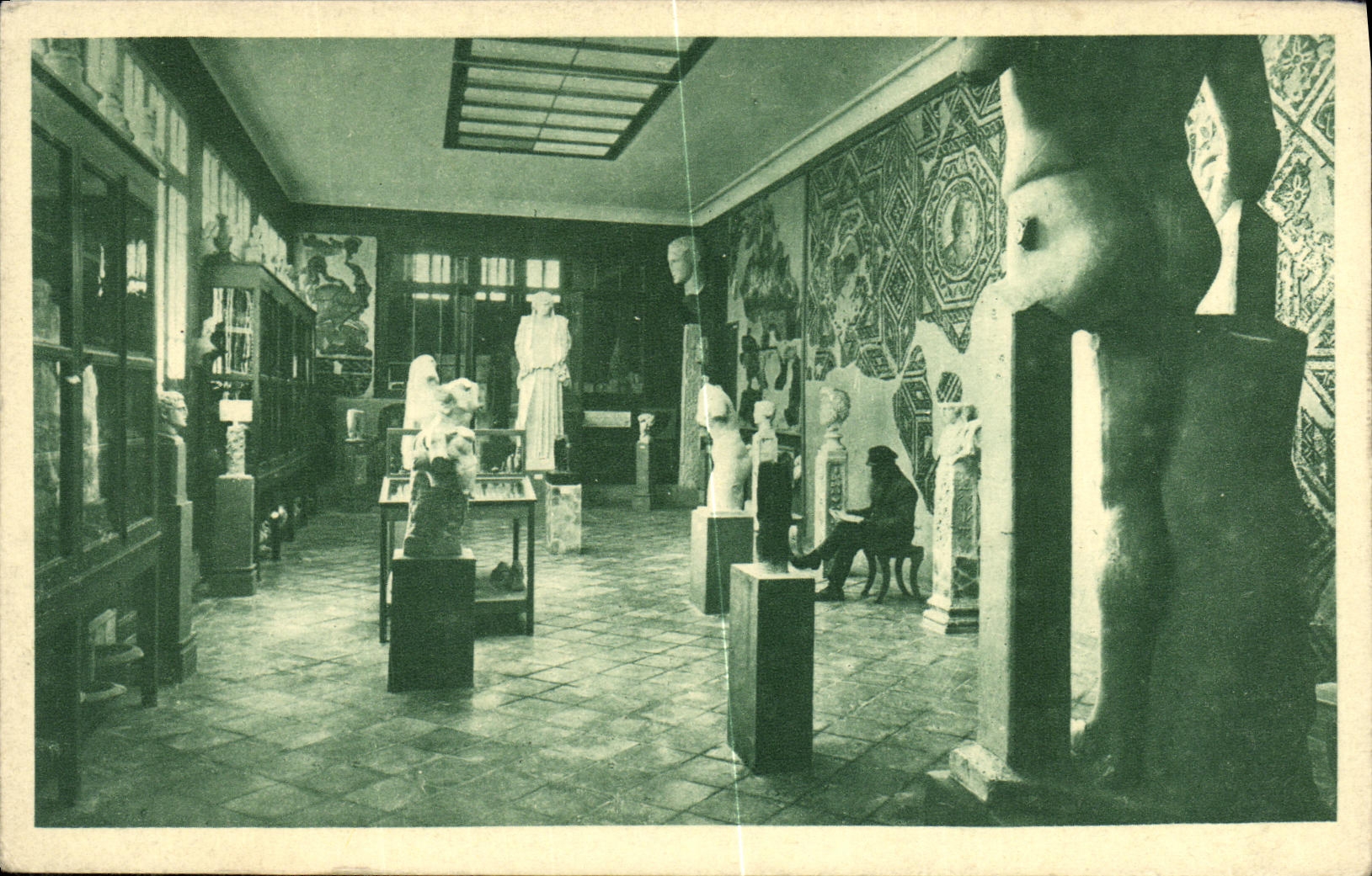 CPA Cherchell Interieur du musee