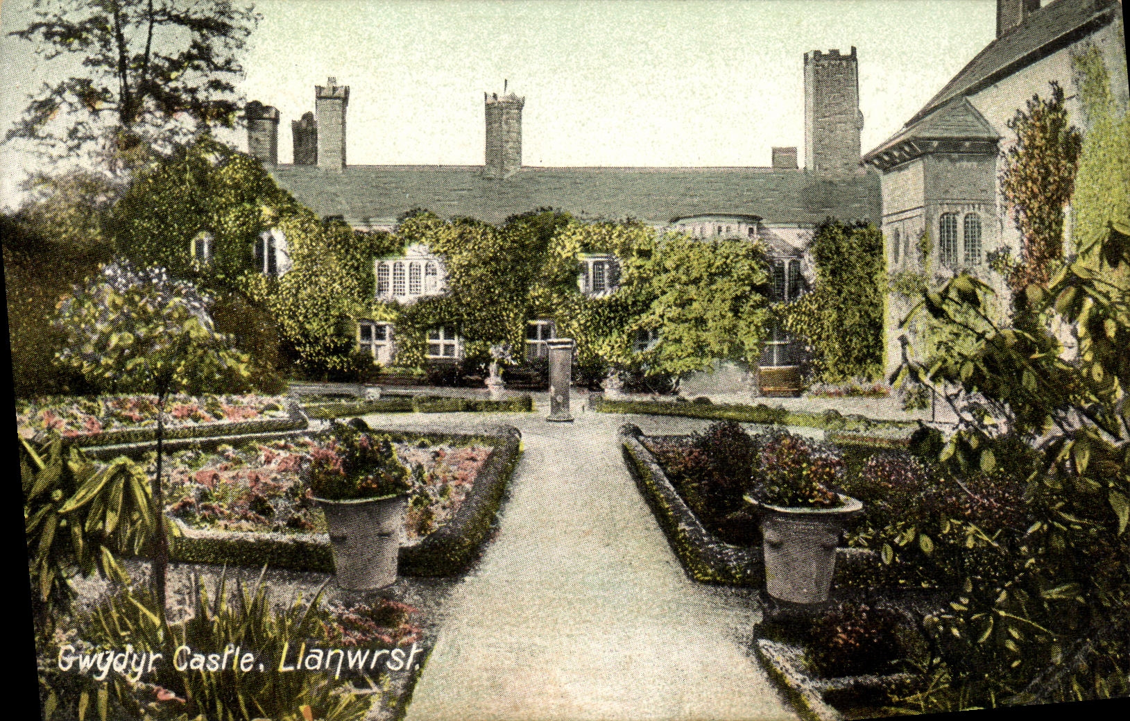 VINTAGE POSTCARD Gwydyr Castle It
