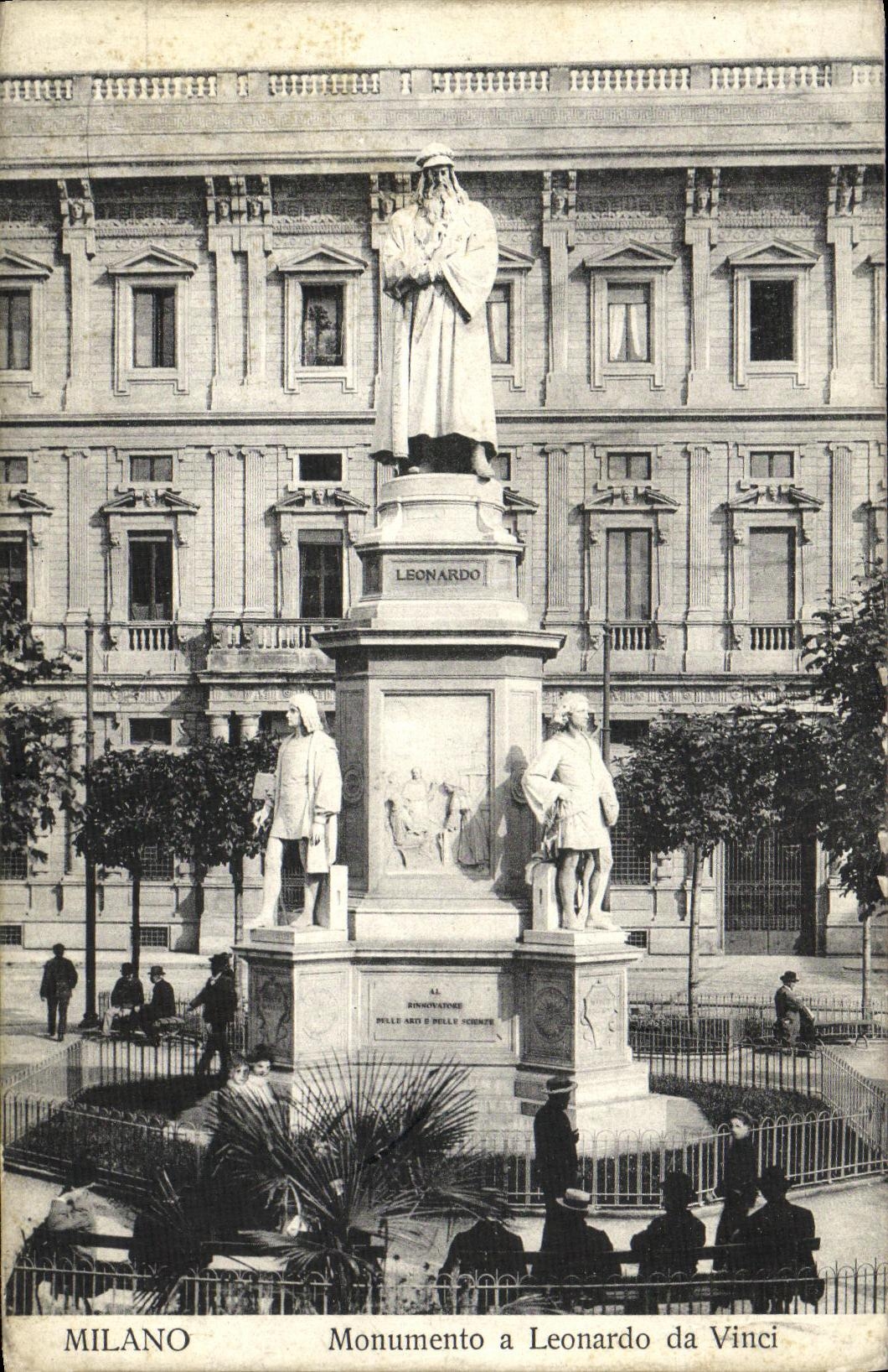 CPA Milano Monumento a Leonardo da Vinci
