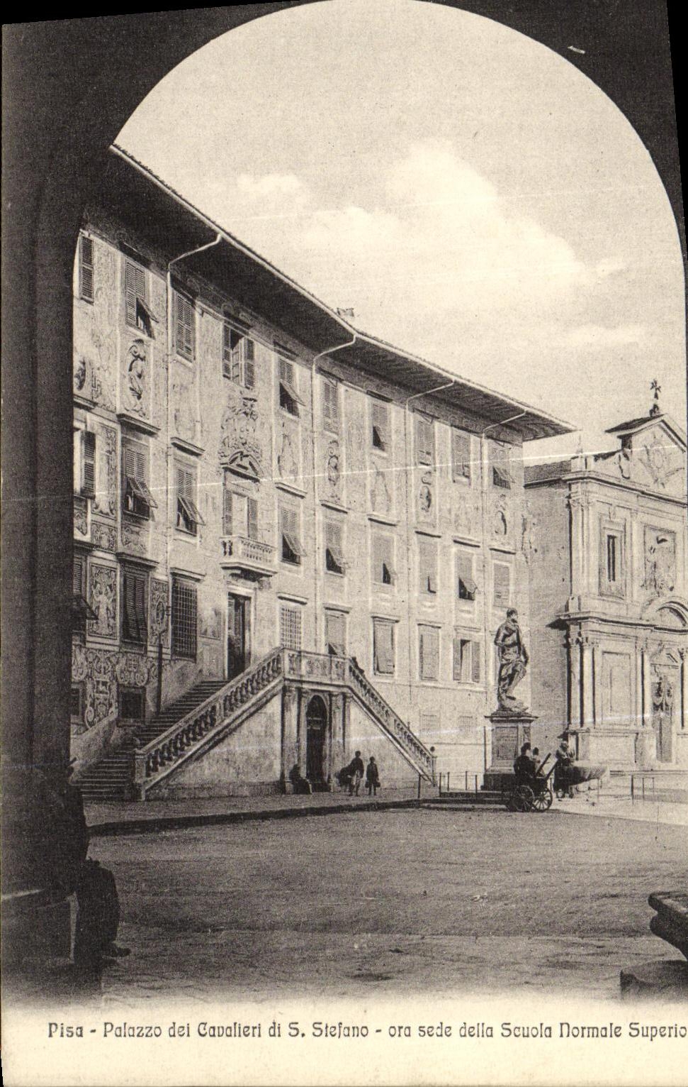 CPA Pisa Palazzo del Cavelierl di Statano Ora Sede della Souola Normale superiore