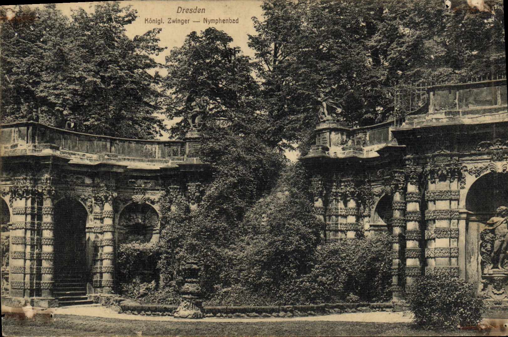 CPA Dresden Konigl Zwinger Nymphenbad