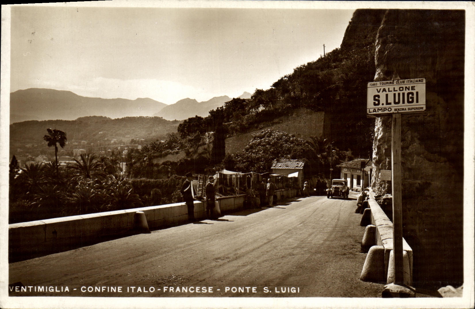 La POSTAL Ventimiglia de la VENDIMIA confina Italo Francese Ponte S Luis