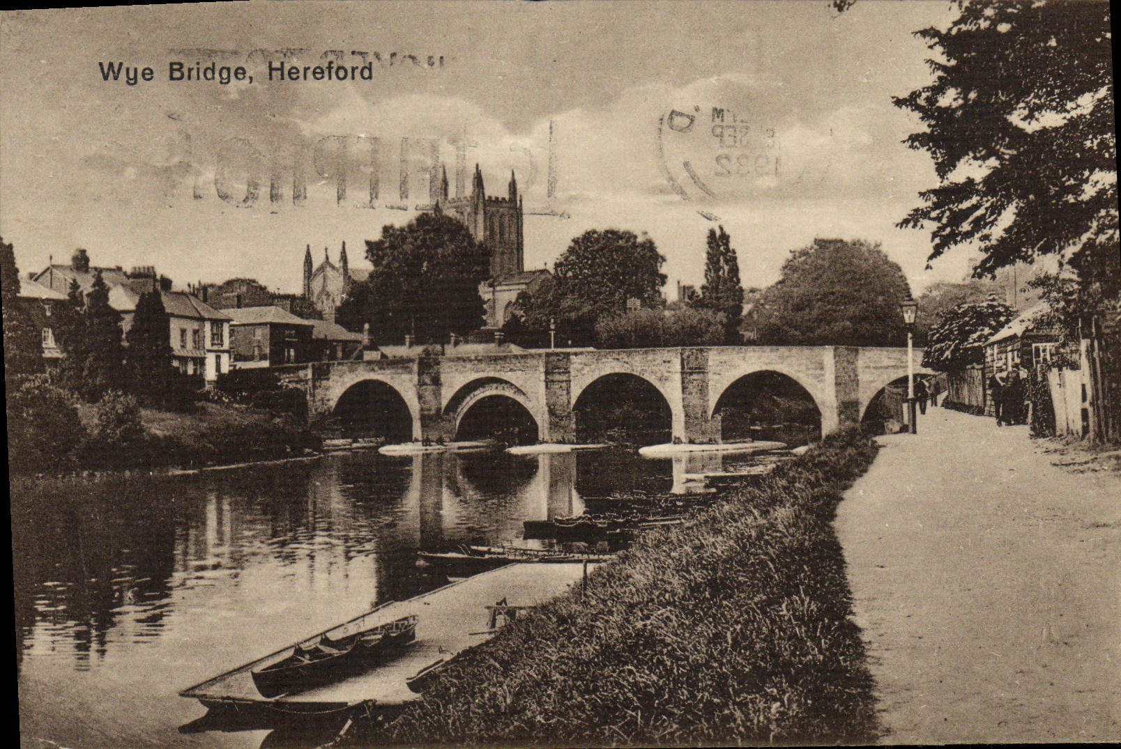 VINTAGE POSTCARD Wye Hereford Bridge
