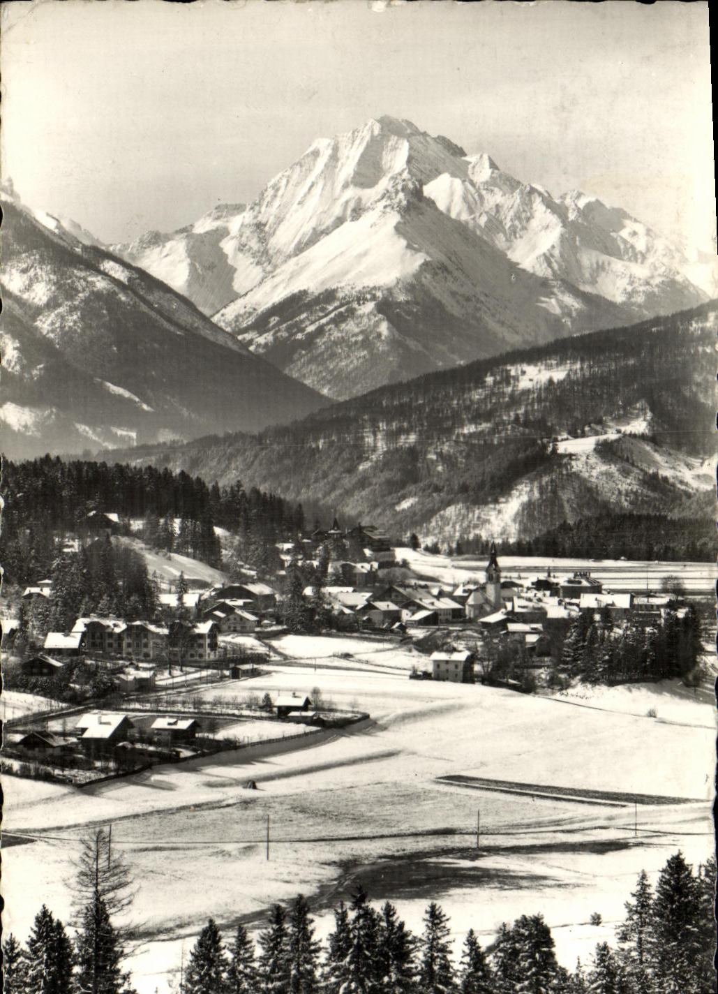 VINTAGE POSTCARD Igls in the Tirol