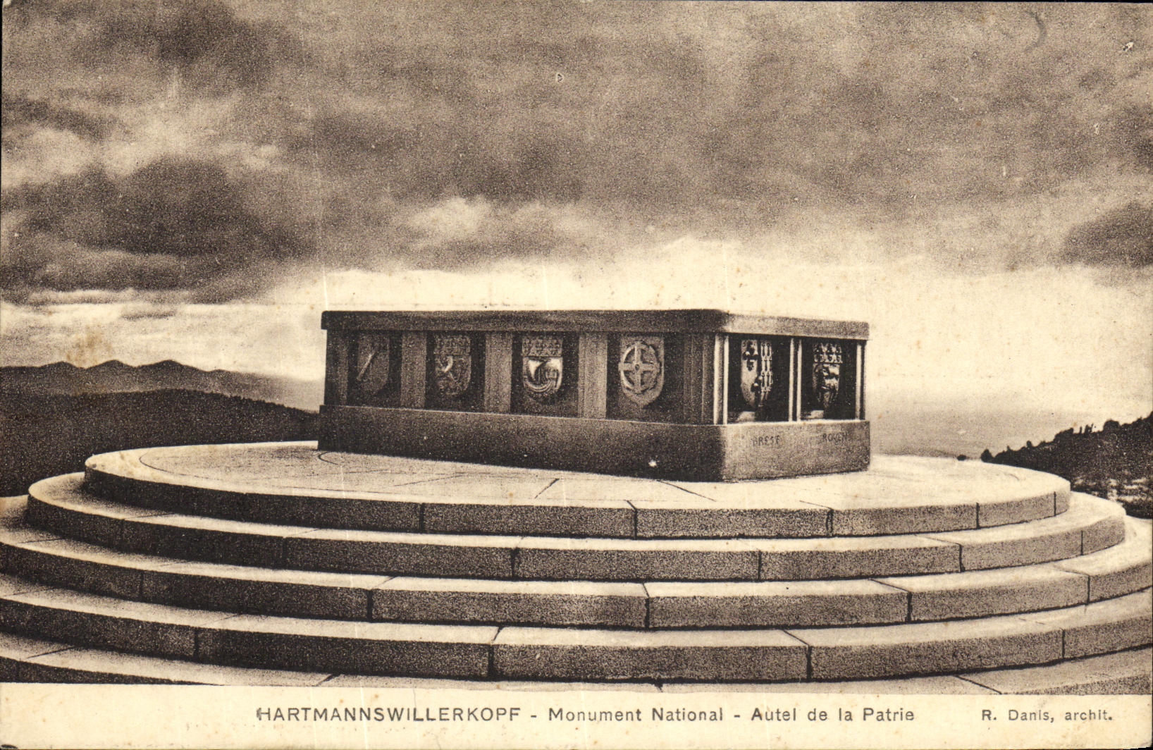 VINTAGE POSTCARD Hartmannswillerkopf National Monument Furnace bridge of the Fatherland