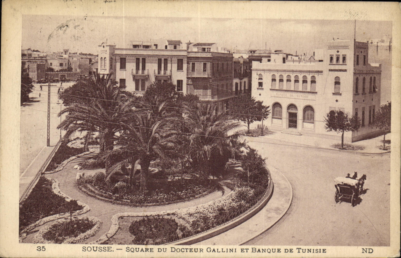 CPA Sousse Square Du Docteur Gallini Et Banque De Tunisie
