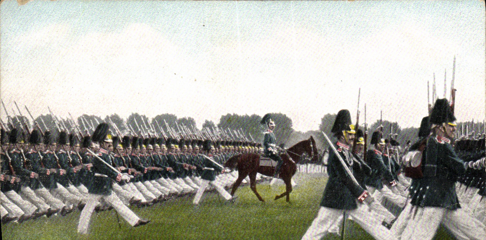 VINTAGE POSTCARD Soldier Ravelled Militaria