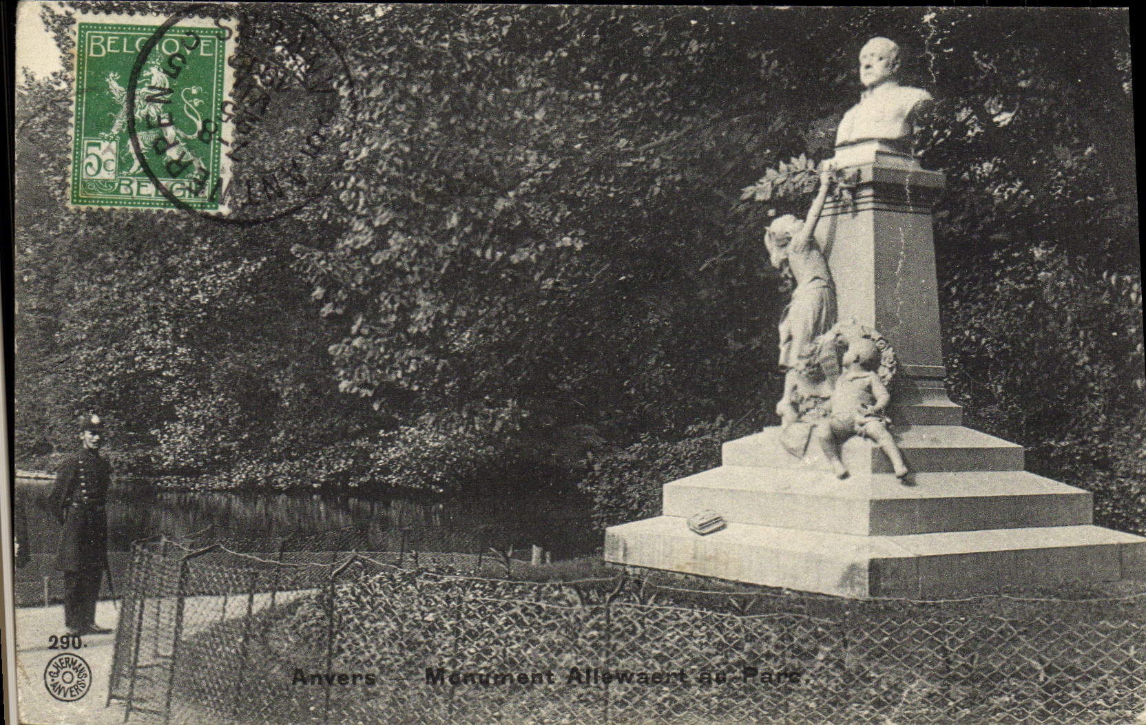 Monumento de Amberes Allewaert de la POSTAL de la VENDIMIA con el parque