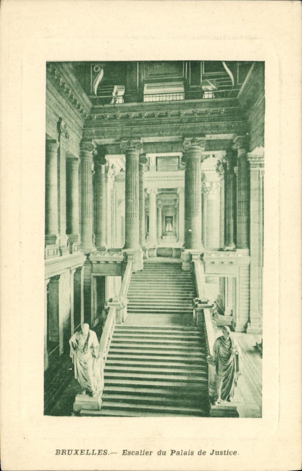 Escalera de Bruselas de la POSTAL de la VENDIMIA de las cortes de ley