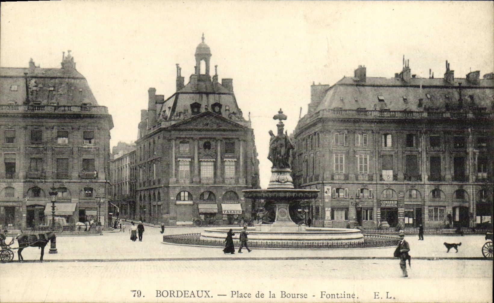 CPA Bordeaux Place de la Bourse Fontaine