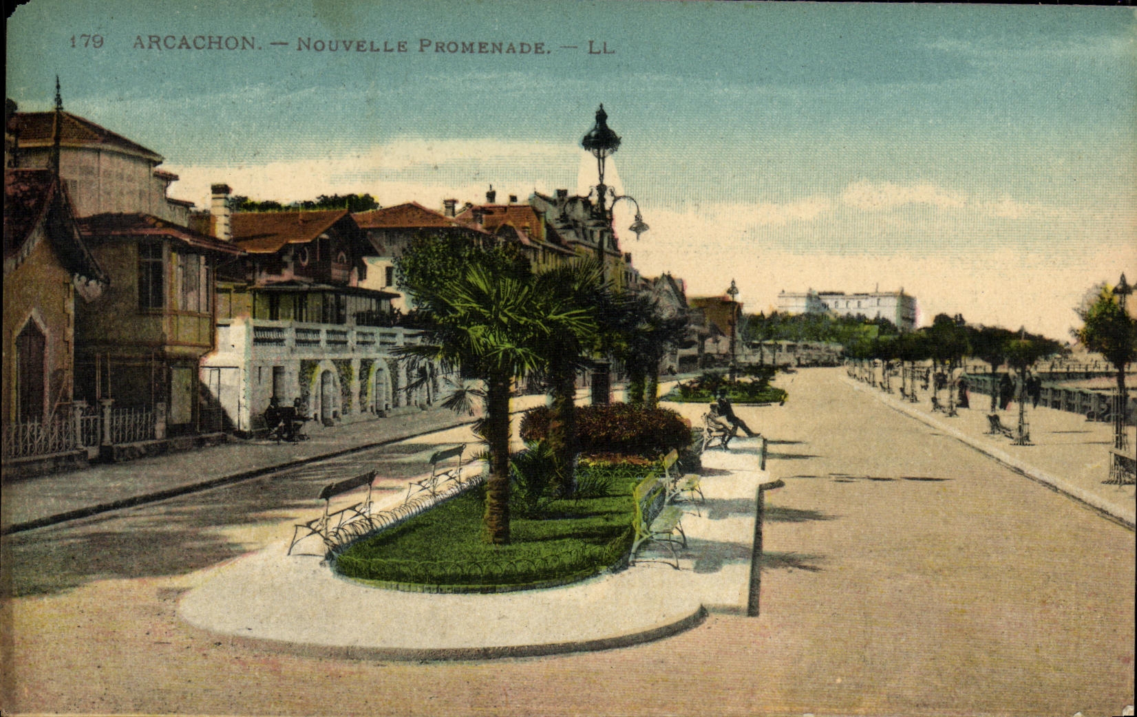 CPA Arcachon Nouvelle Promenade