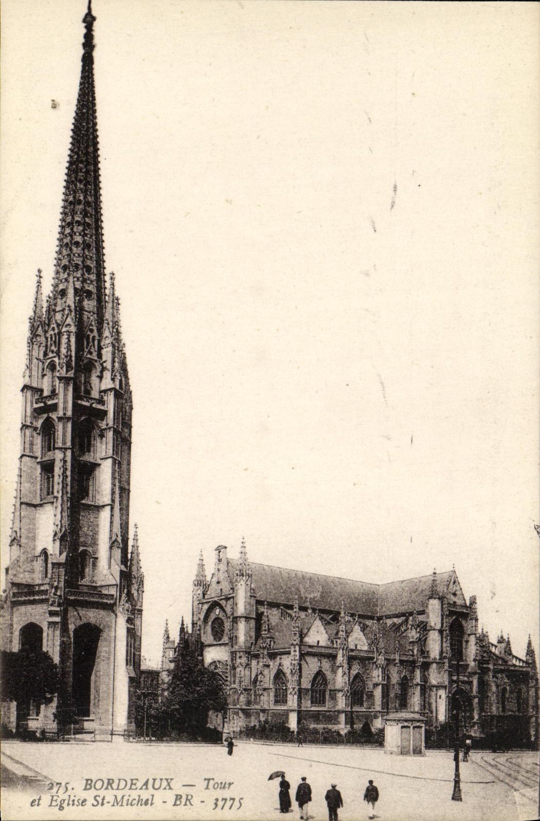 CPA Bordeaux Le Tour et Eglise St Michel