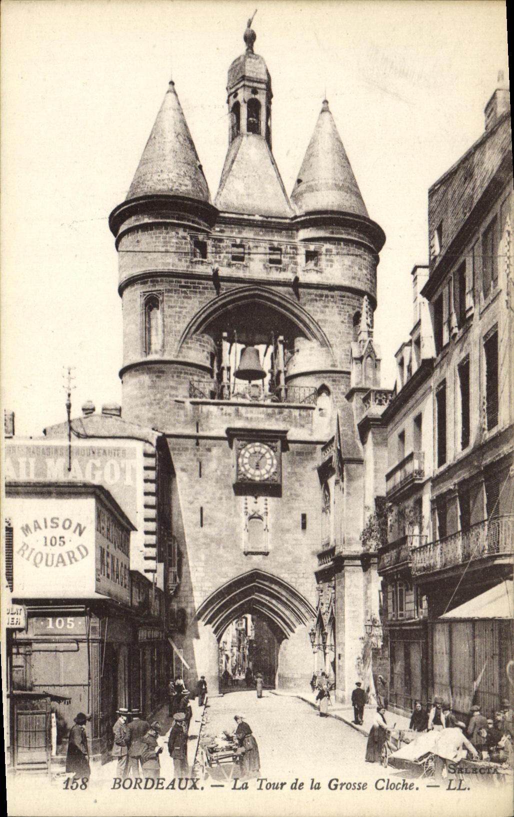 CPA Bordeaux La Tour de la Grosse Cloche Maison Riquard