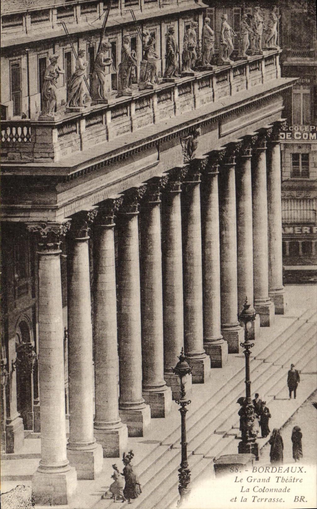 CPA Bordeaux le grand theatre La colonnade et la terrasse