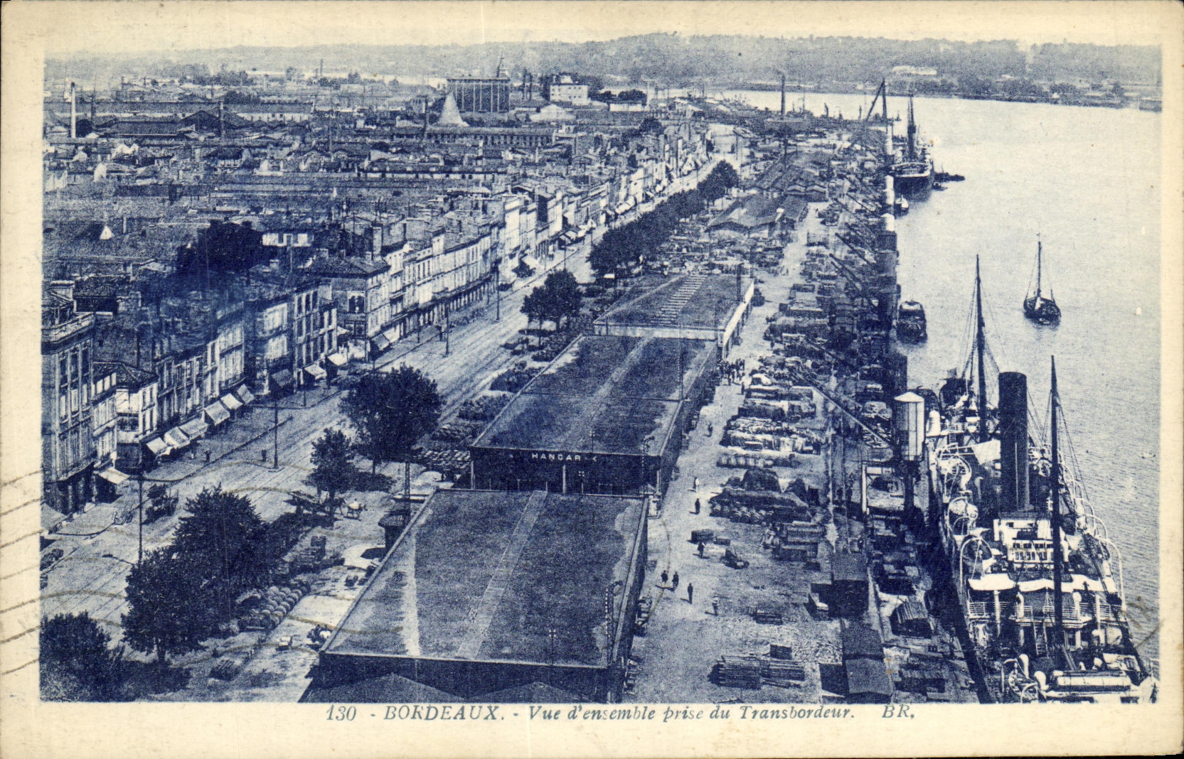 CPA Bordeaux Vue d ensemble prise du Transbordeur Bateau
