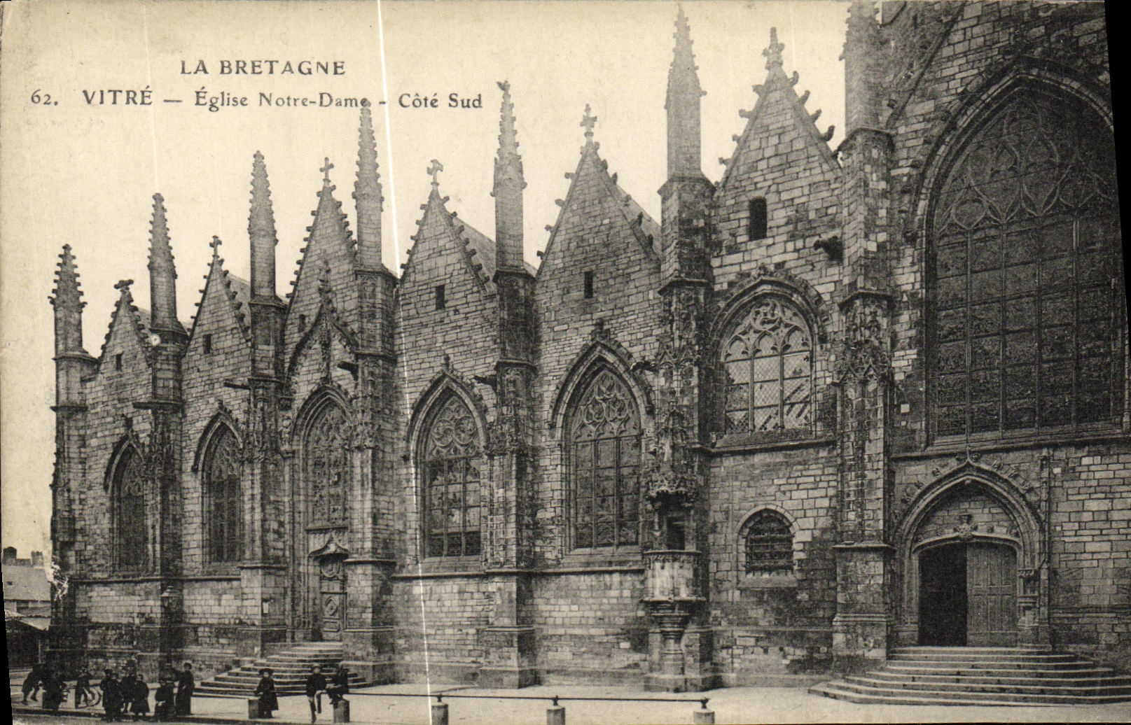 CPA Vitre Eglise Notre Dame Cote Sud