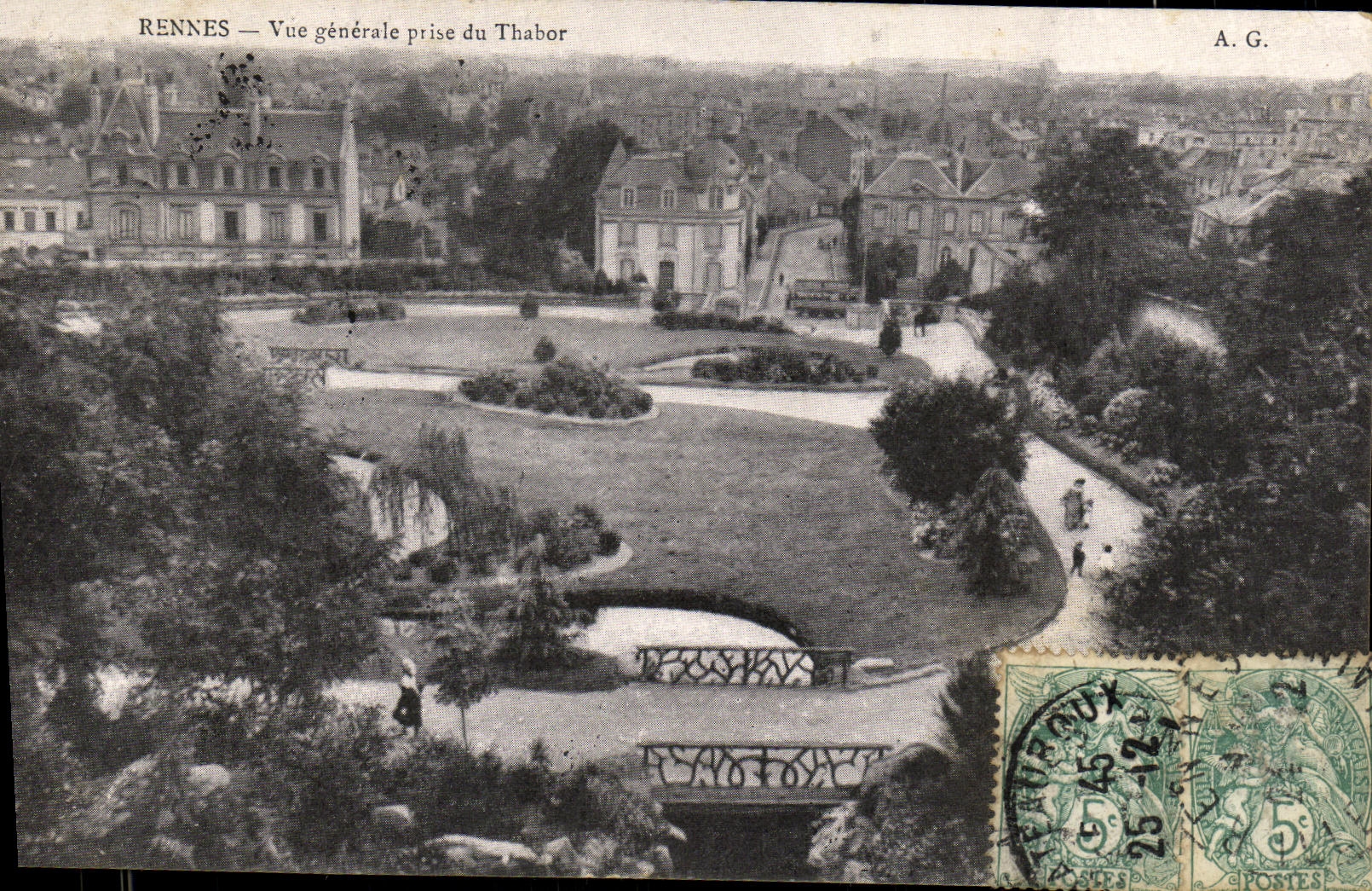 CPA Rennes Vue generale prise du Thabor