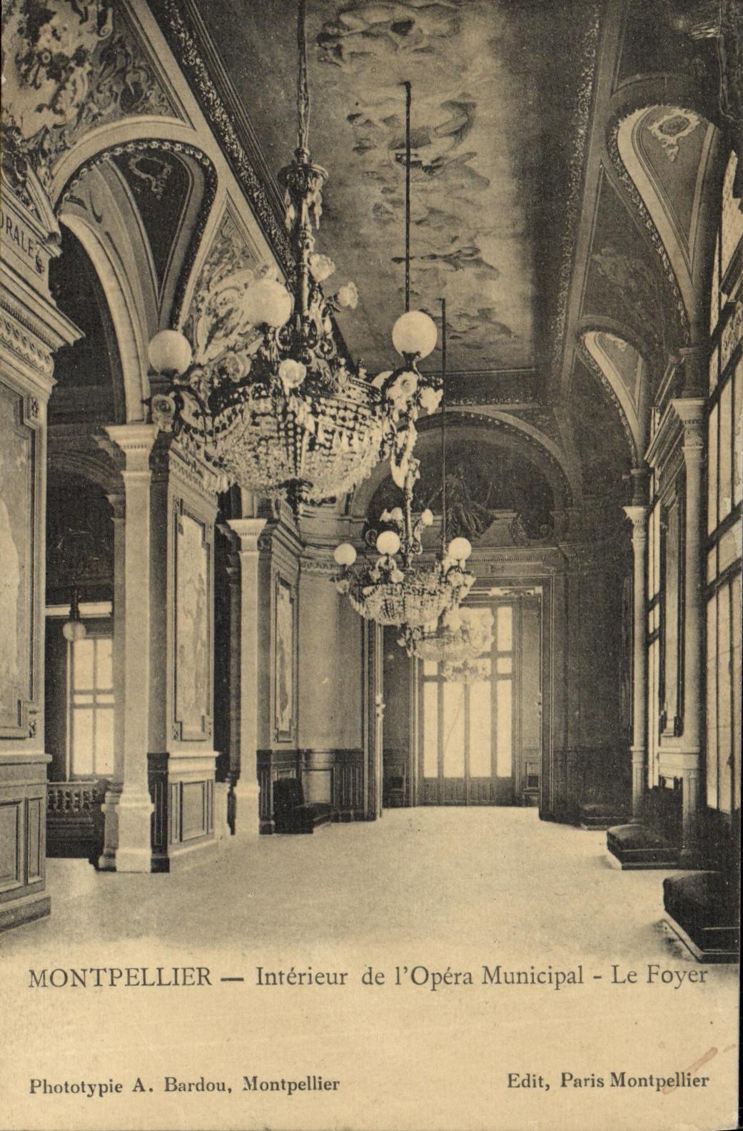 CPA Montpellier Interieur de l Opera Municipal Le Foyer