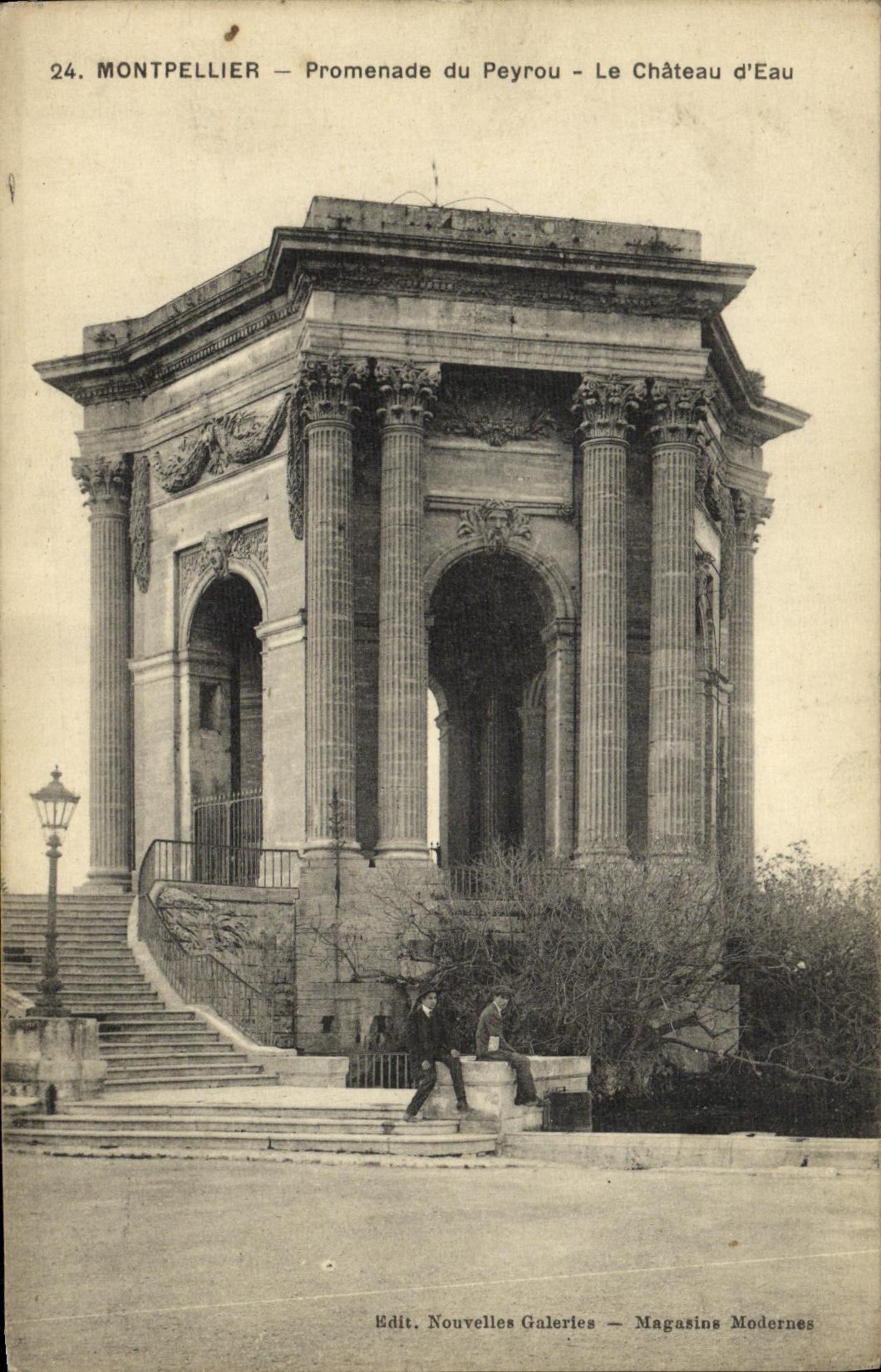 CPA Montpellier Promenade du Peyrou Le Chateau d Eau