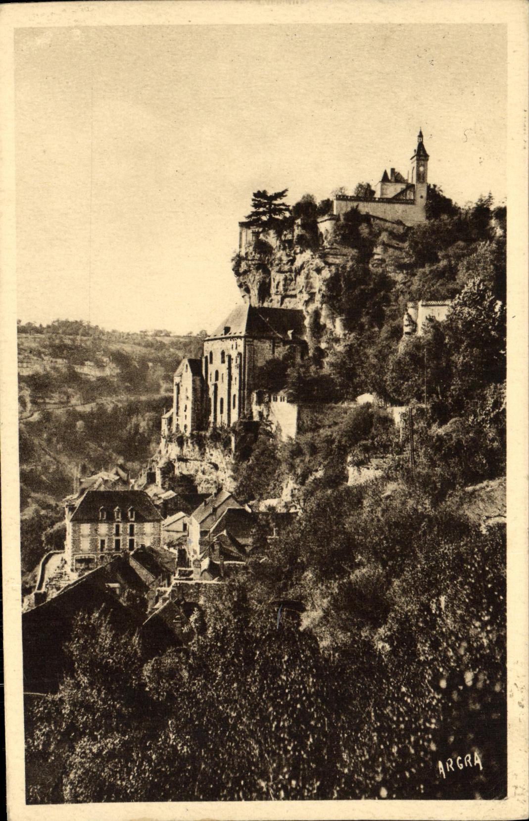 CPA Rocamadour Le Roc vu du Chemin de l Hospitalet