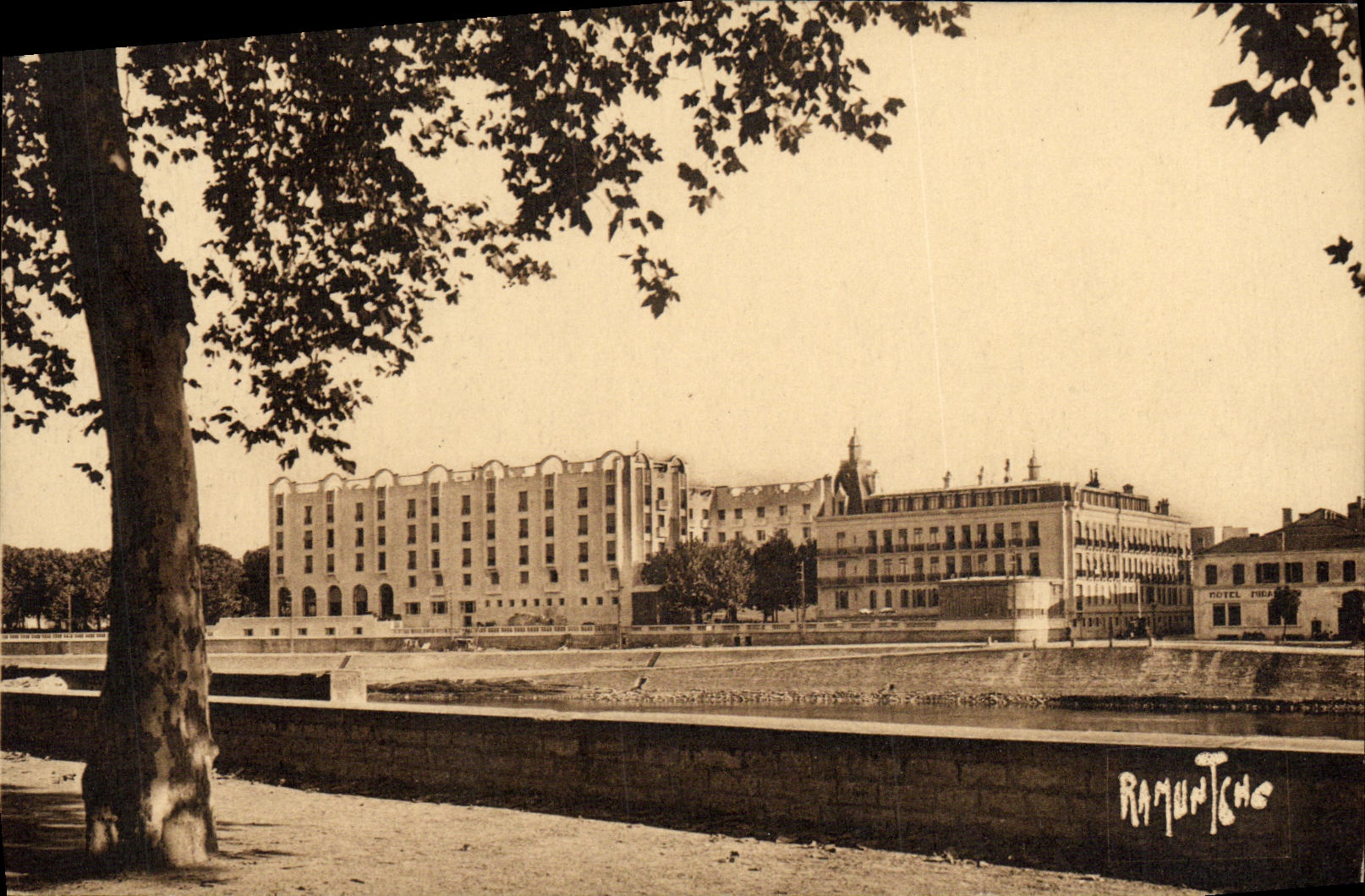 POSTAL Dax de la VENDIMIA