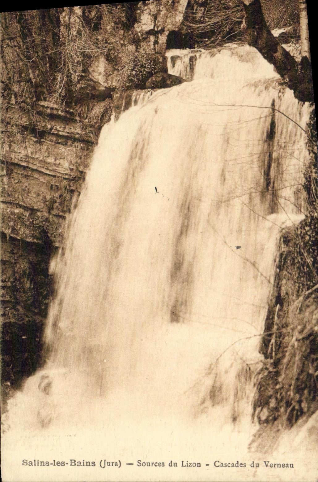 VINTAGE POSTCARD Saline les Bains Sources of Lizon Cascades of Verneau