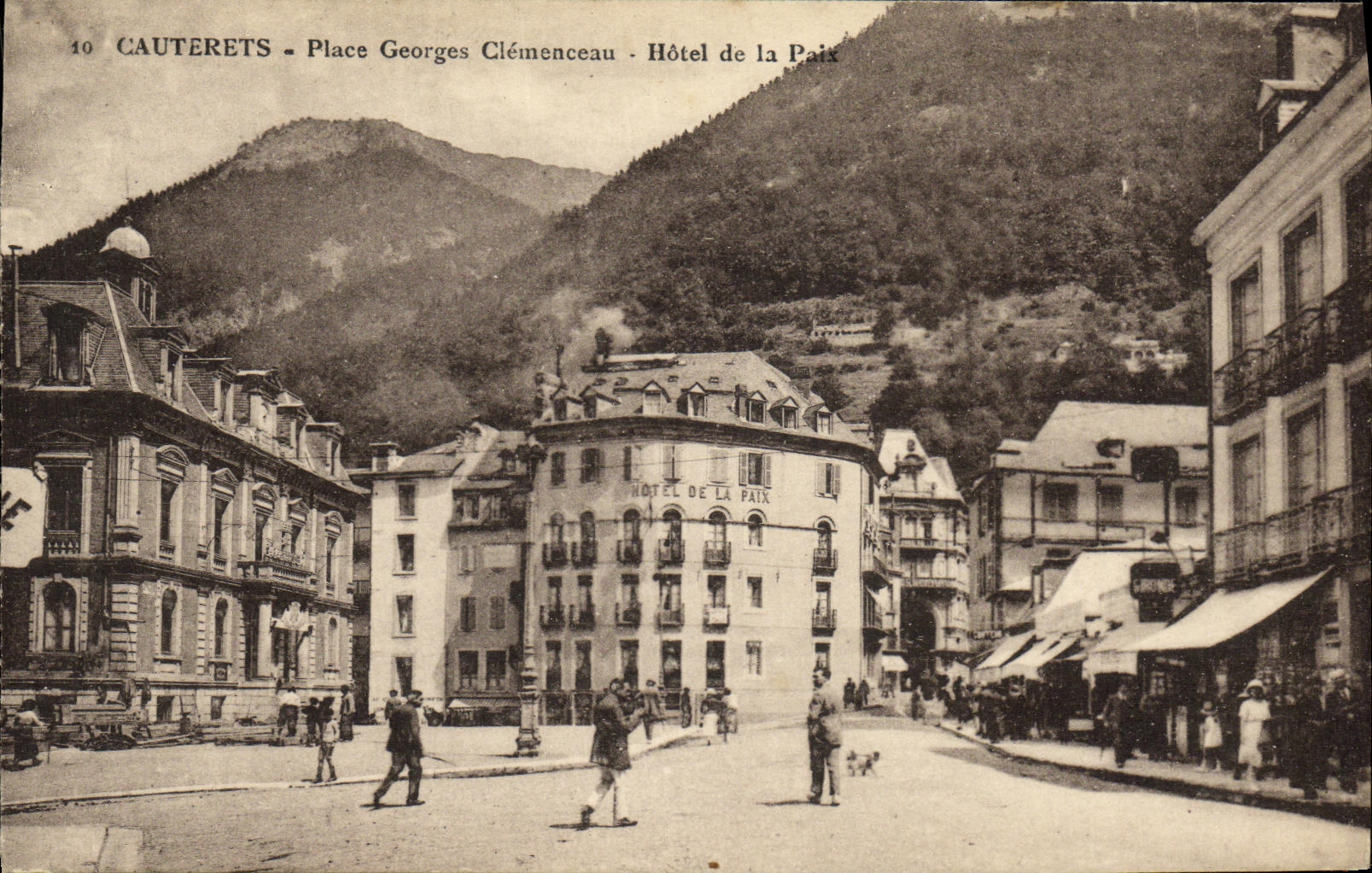 VINTAGE POSTCARD Cauterets Places Georges Clemenceau Hotel of Peace