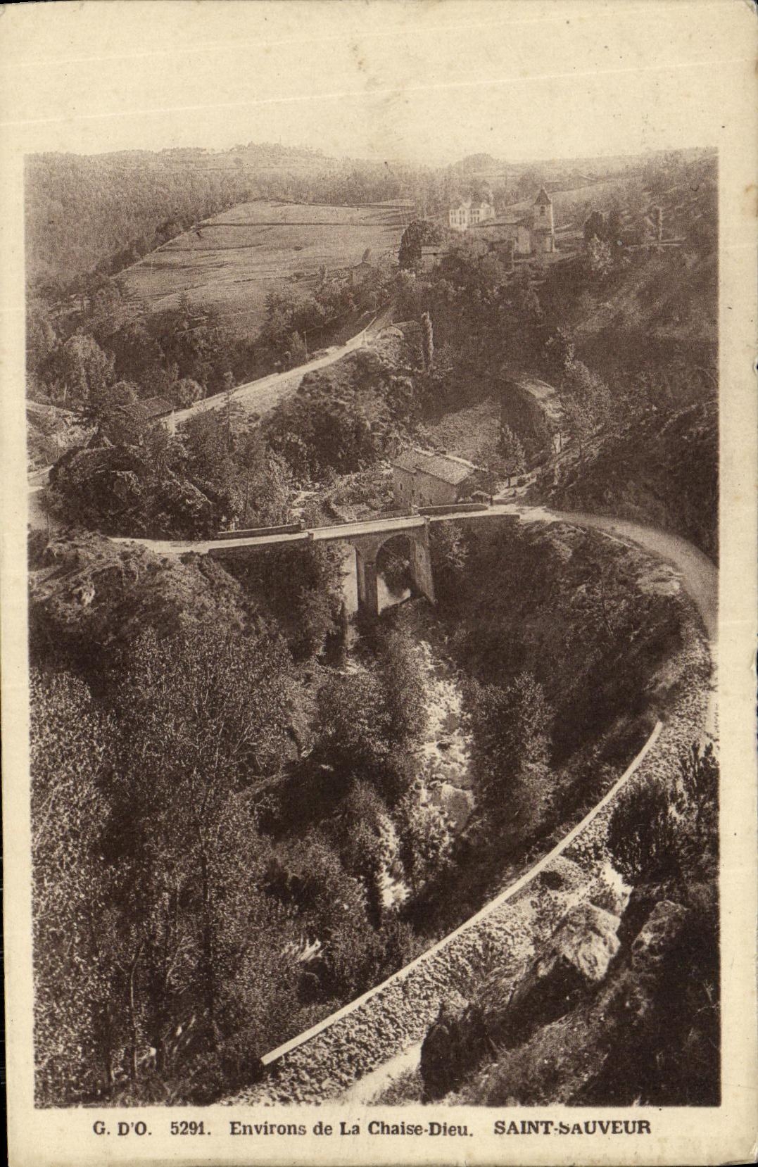 VINTAGE POSTCARD Surroundings of the Chair Holy God Saver