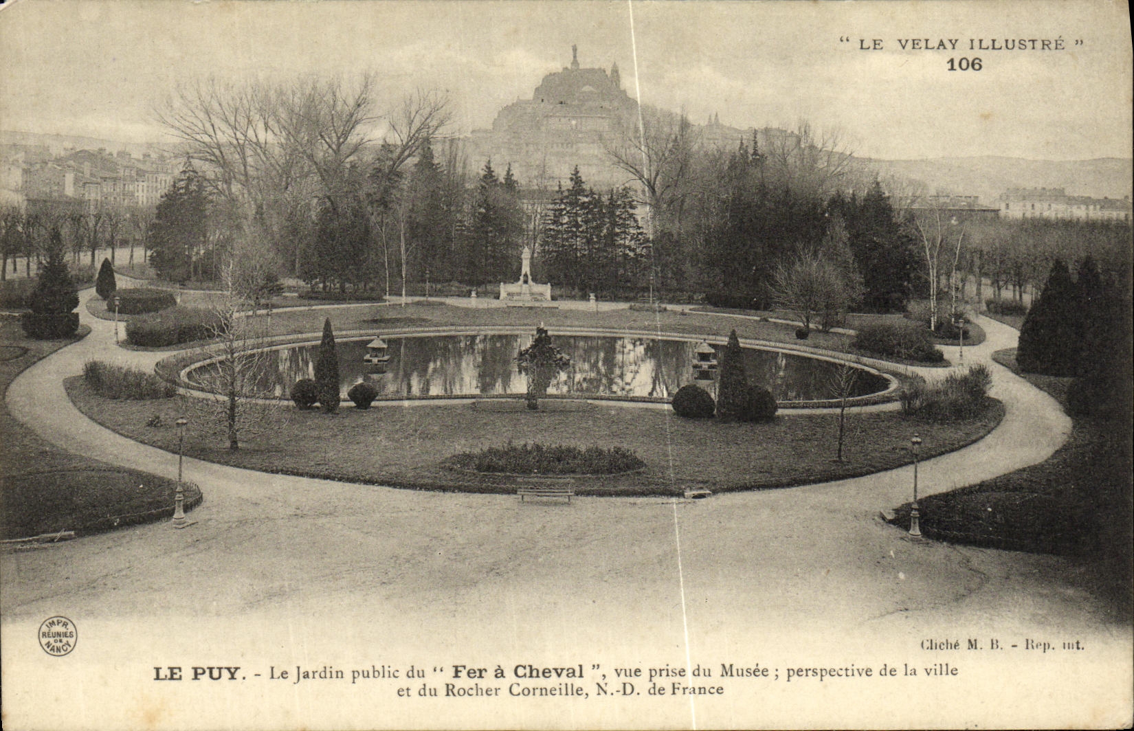 VINTAGE POSTCARD Puy the public garden of the Horseshoe seen from museum