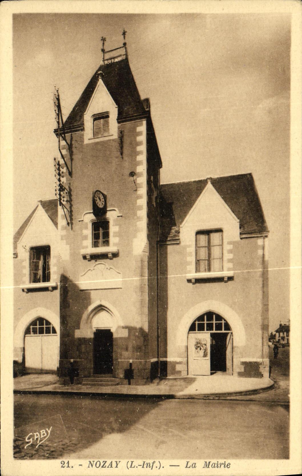 POSTAL Nozay de la VENDIMIA el ayuntamiento