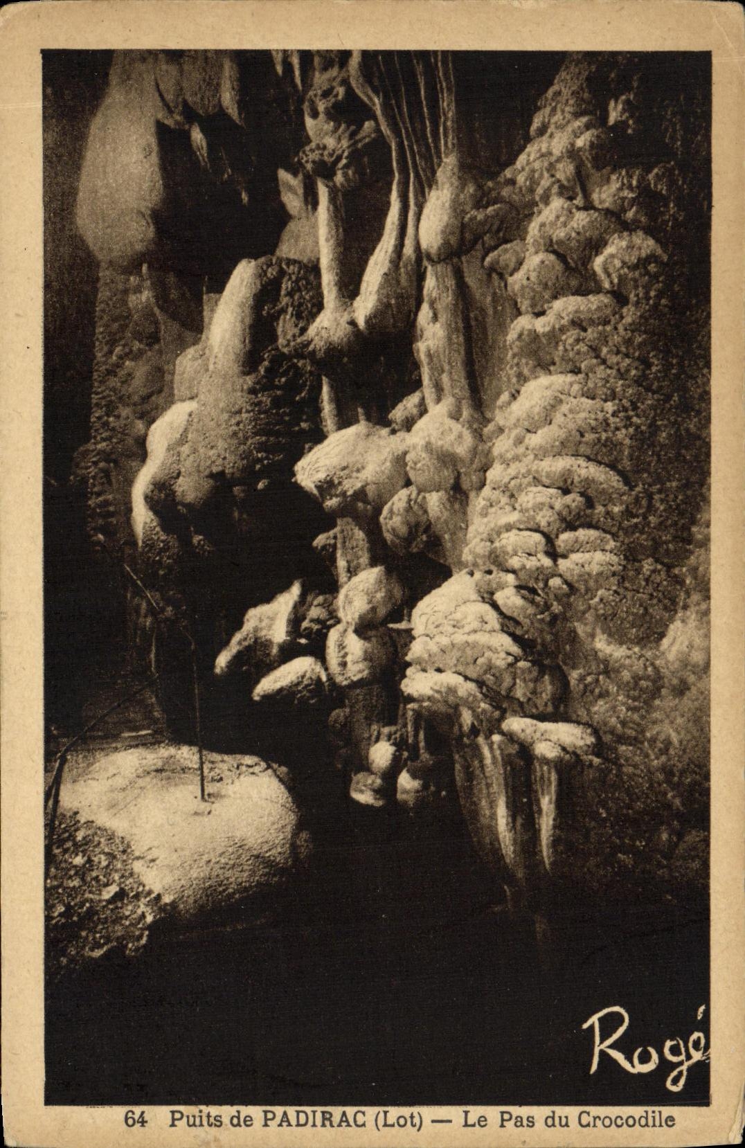 VINTAGE POSTCARD Padirac Well of the Step of the Crocodile