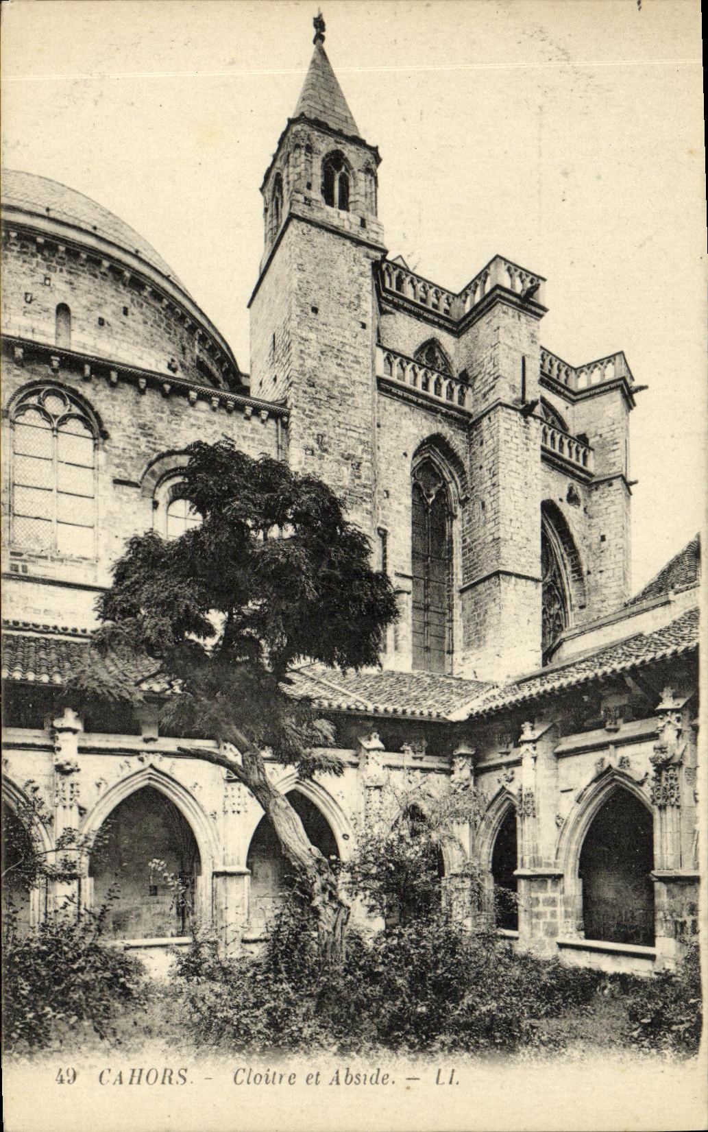 VINTAGE POSTCARD Cahors Cloister and Apse