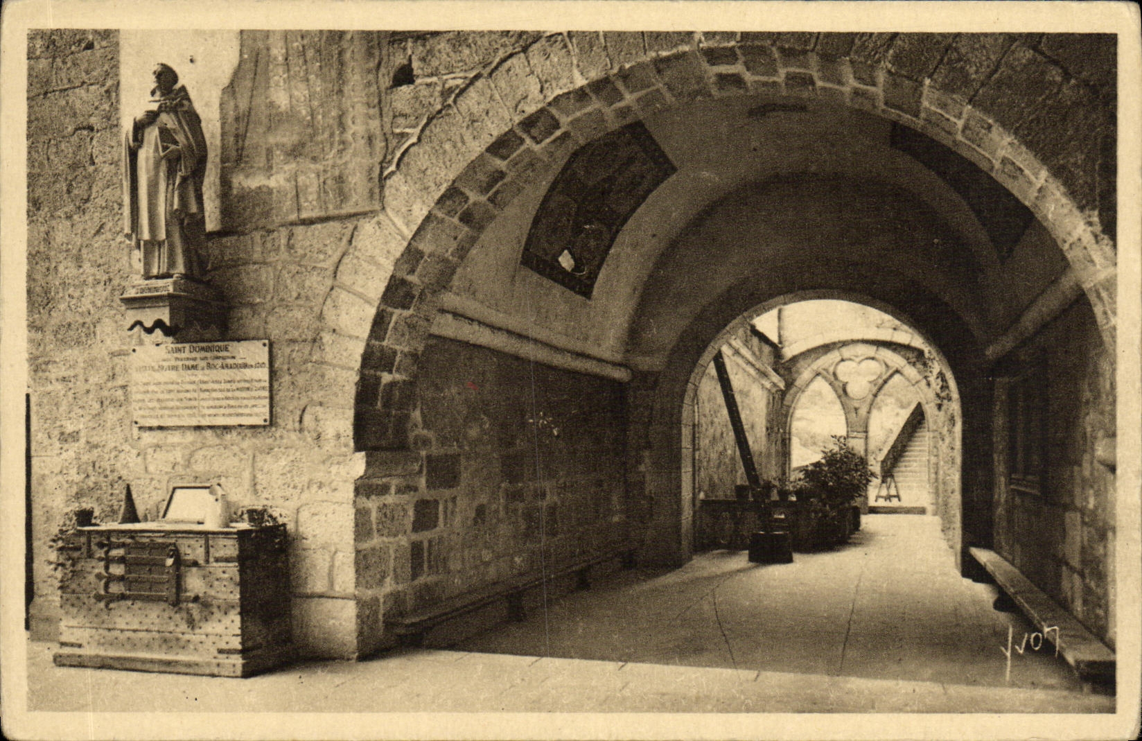 CPA Rocamadour Le porche et le coffre au verrou legendaire 