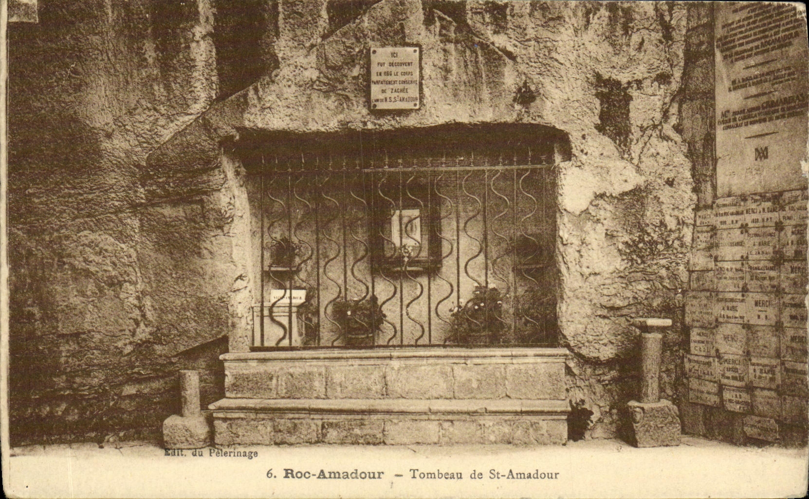 CPA Rocamadour Tombeau de St Amadour