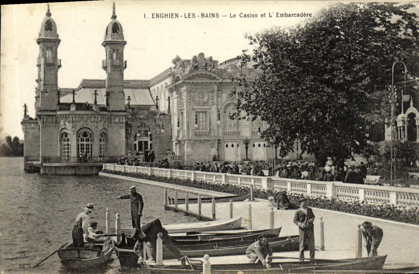 VINTAGE POSTCARD Enghien Les Bains the Casino and L landing stage