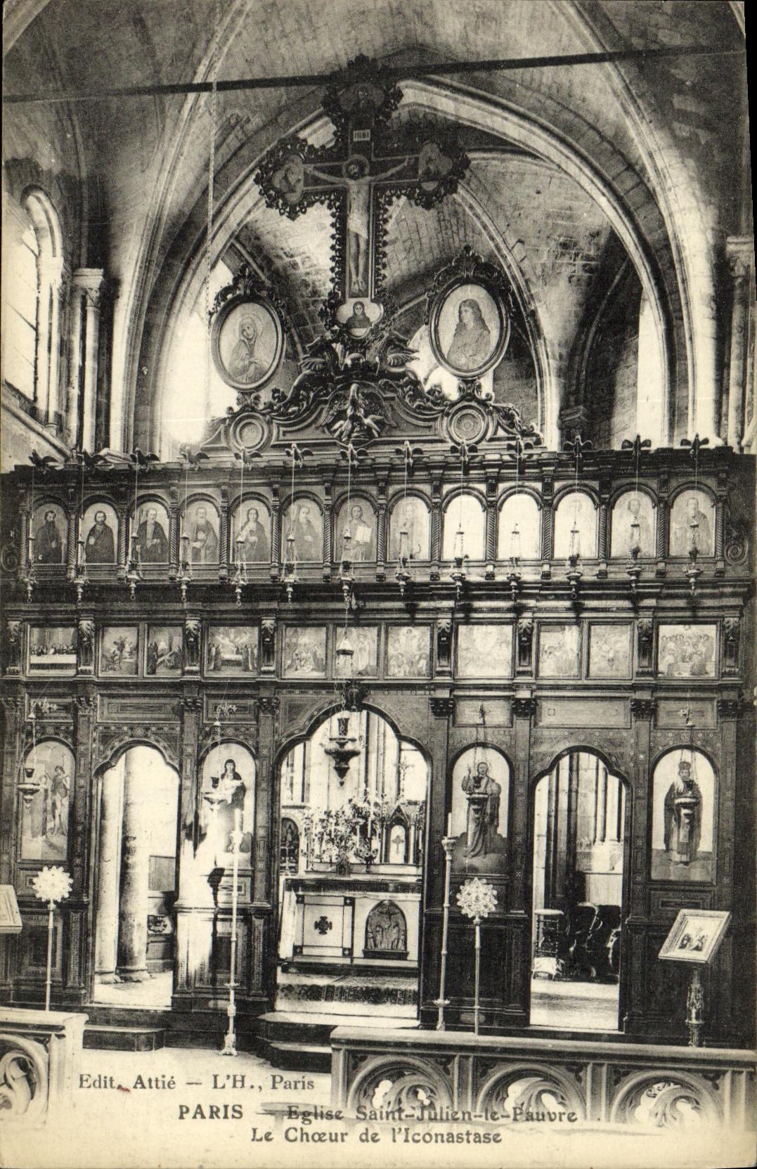 CPA Paris Eglise Saint Julien le Pauvre Le Choeur de l iconastase