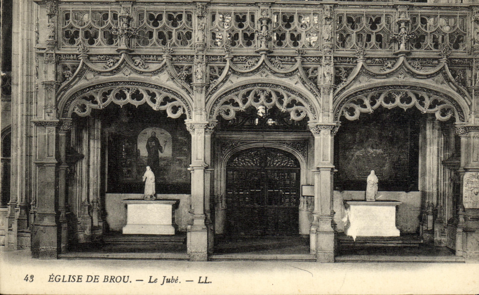 CPA Bourg de Eglise Le jube