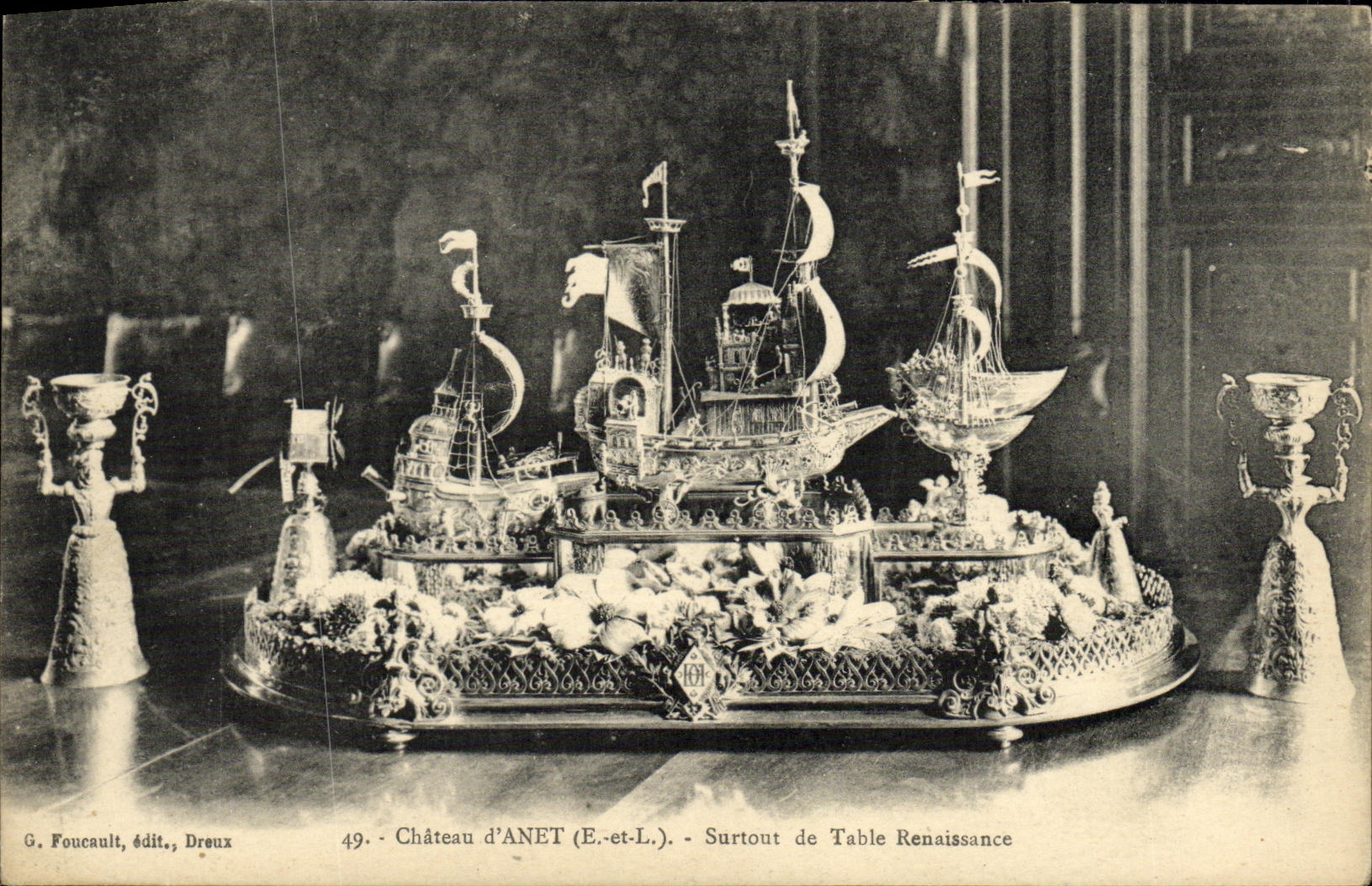 CPA Anet Chateau Surtout de Table Renaissance Bateau 
