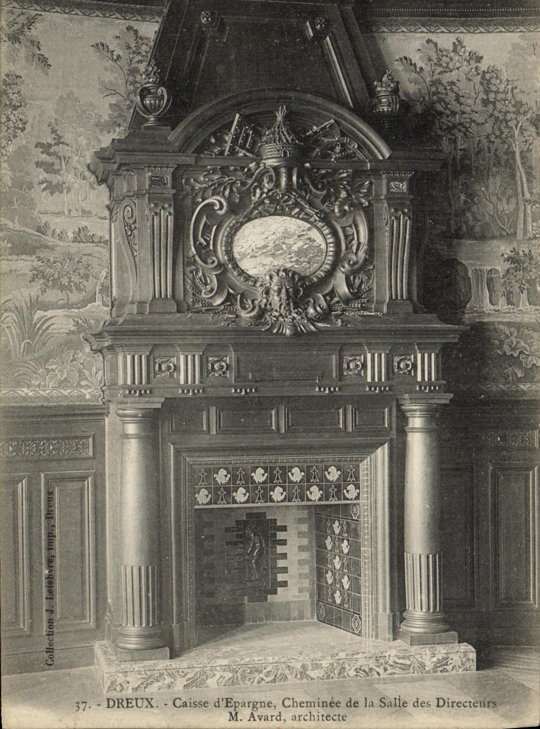 La POSTAL Dreux Caisse D de la VENDIMIA ahorra la chimenea del cuarto de los directores