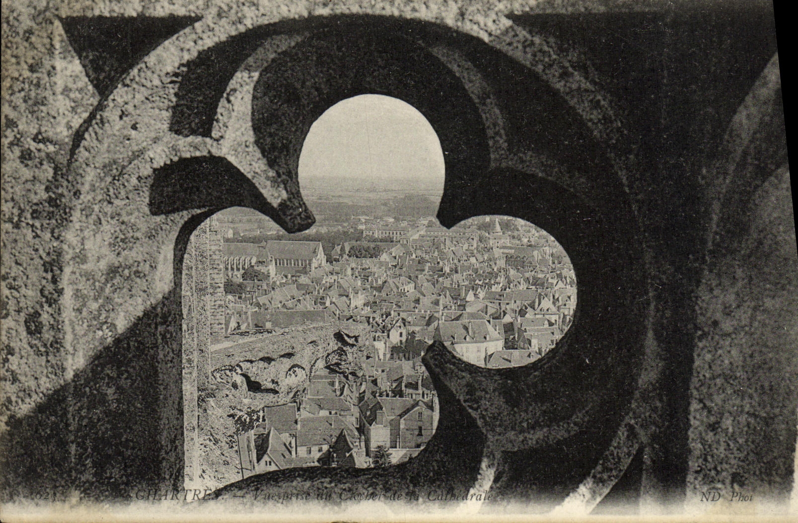 CPA Chartres Vue prise du clocher de la cathedrale