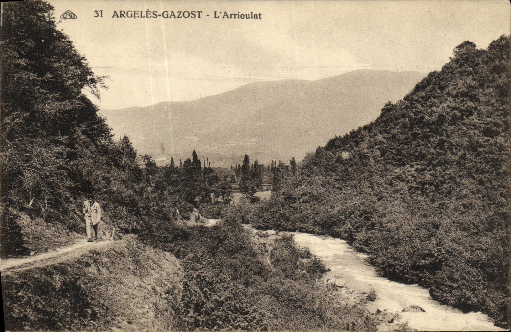 CPA Argeles Gazost L Arriculat